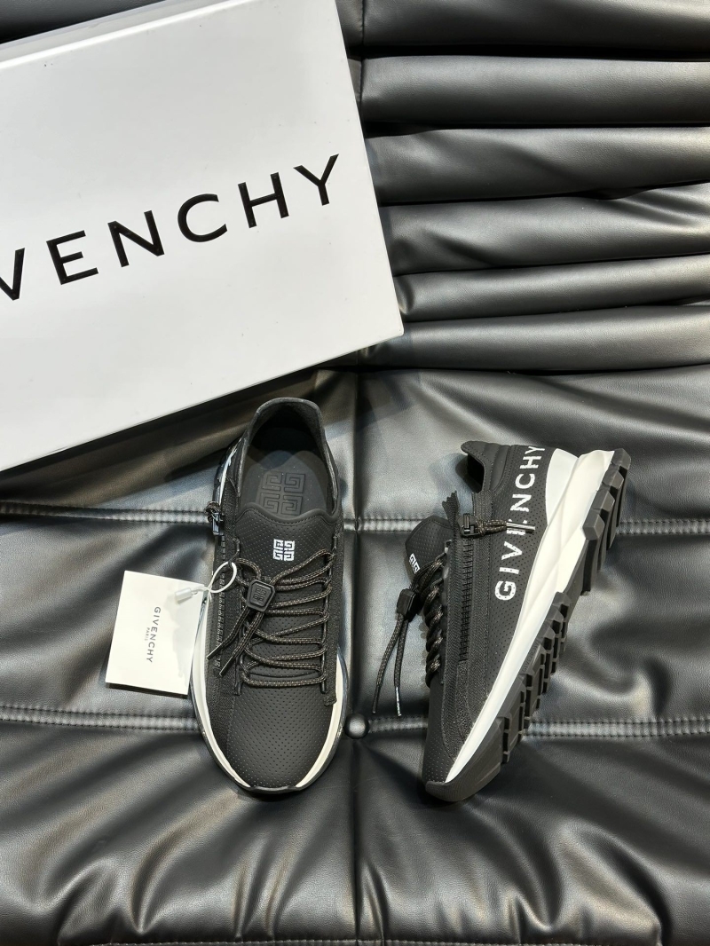 Givenchy Sneakers